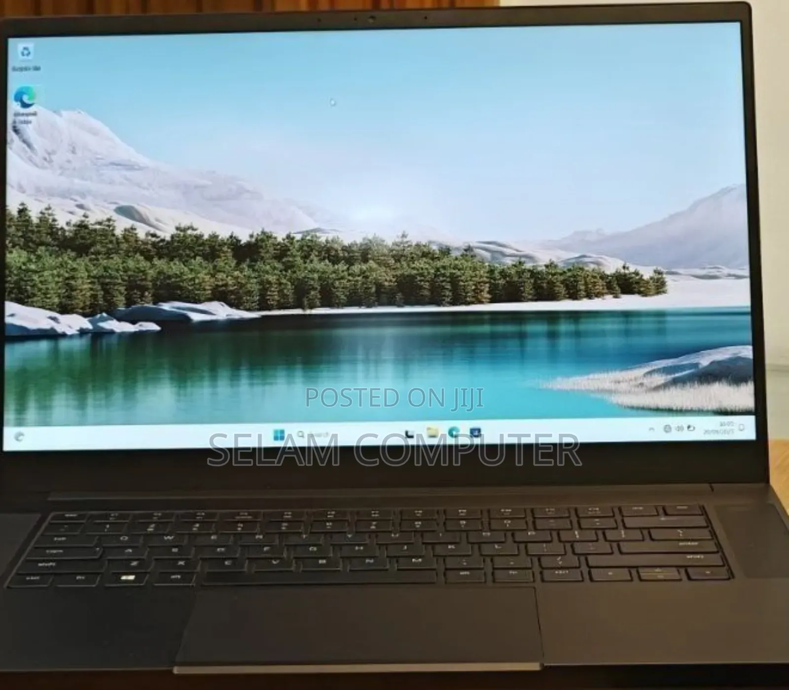 New Laptop Razer Blade 16GB Intel Core i7 SSD 512GB