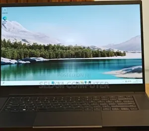 New Laptop Razer Blade 16GB Intel Core i7 SSD 512GB