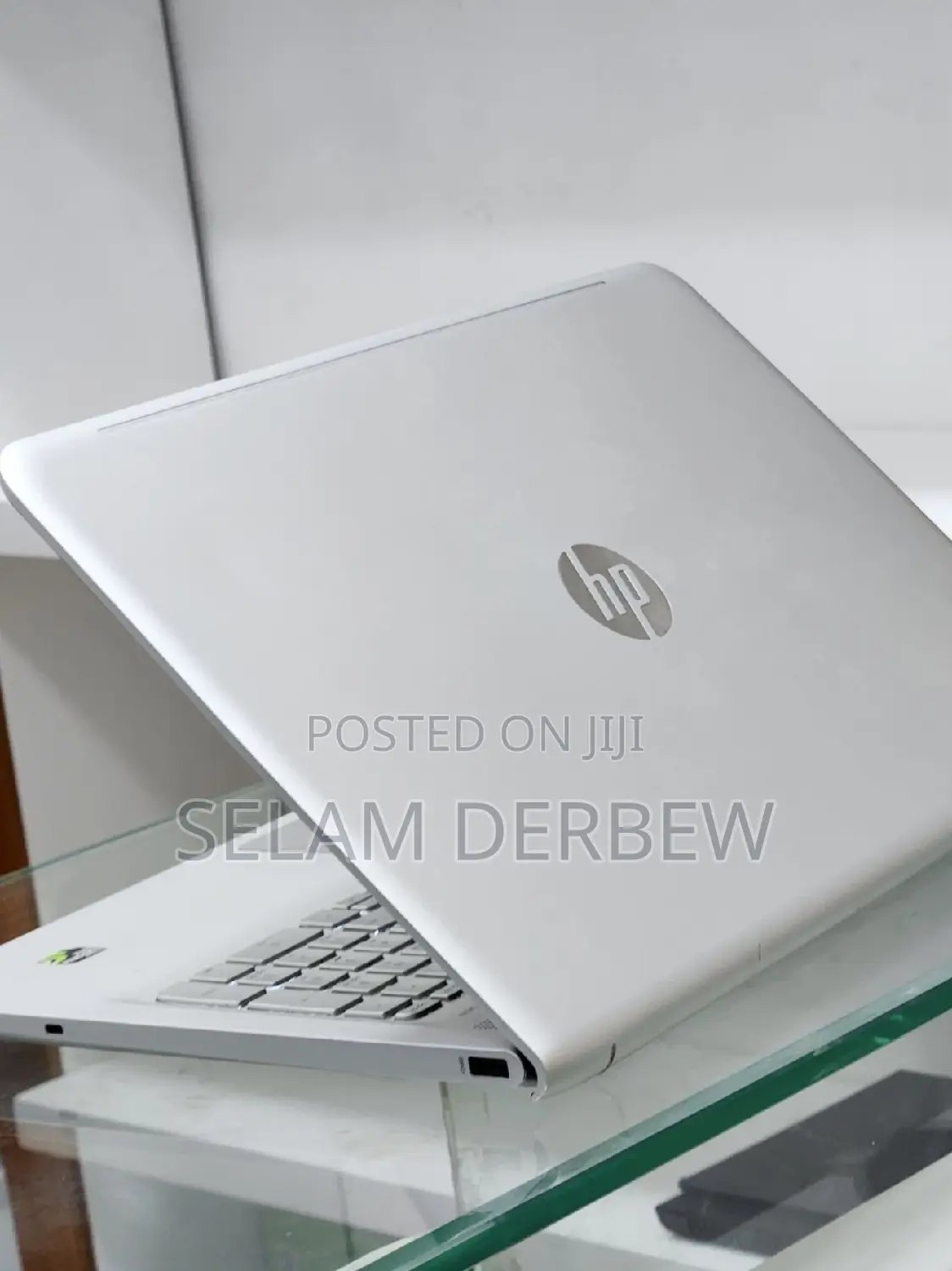 New Laptop HP Envy 15 8GB Intel Core i5 HDD+SSD 1T