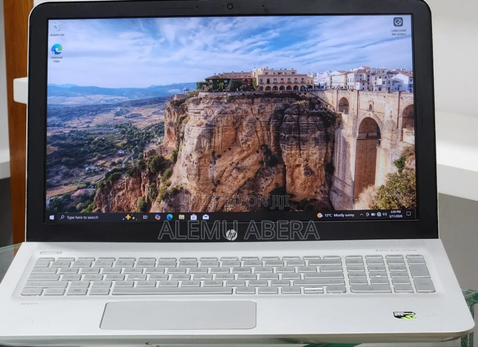 New Laptop HP 8GB Intel Core i5 HDD+SSD 128GB