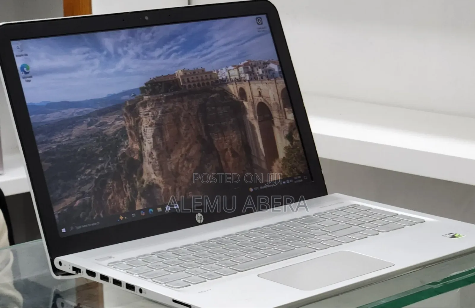 New Laptop HP 8GB Intel Core i5 HDD+SSD 128GB