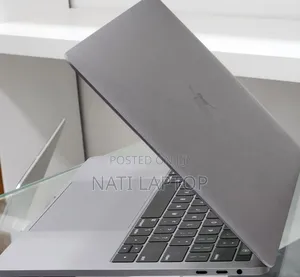 New Laptop Apple MacBook Pro 2019 16GB Intel Core i7 SSD 1T