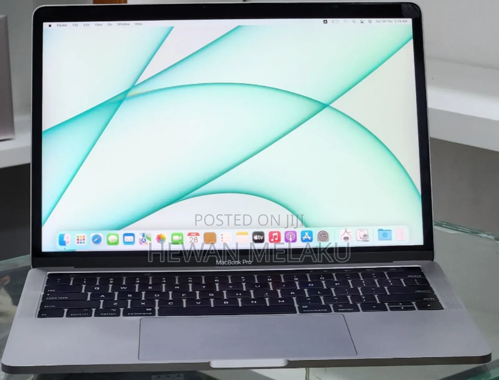 New Laptop Apple MacBook Pro 2019 16GB Intel Core i7 SSD 1T