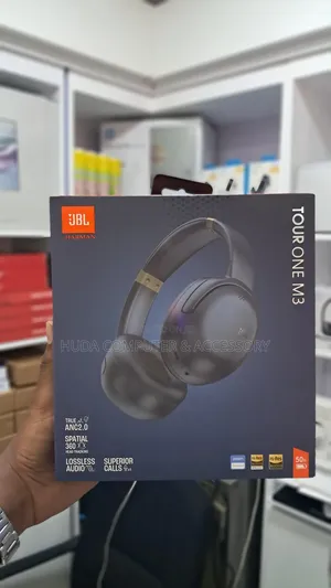 JBL Tour One M3