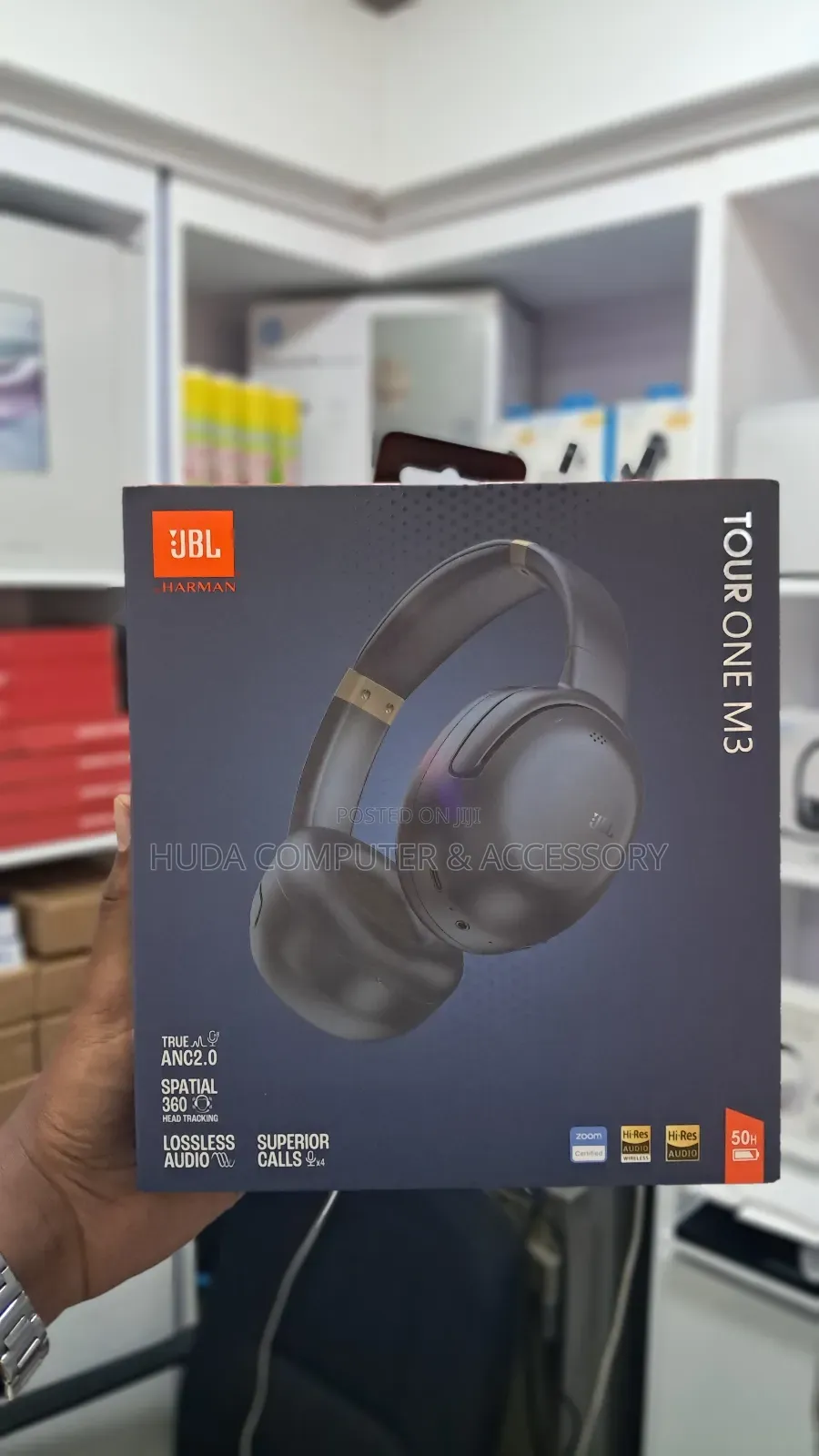 JBL Tour One M3