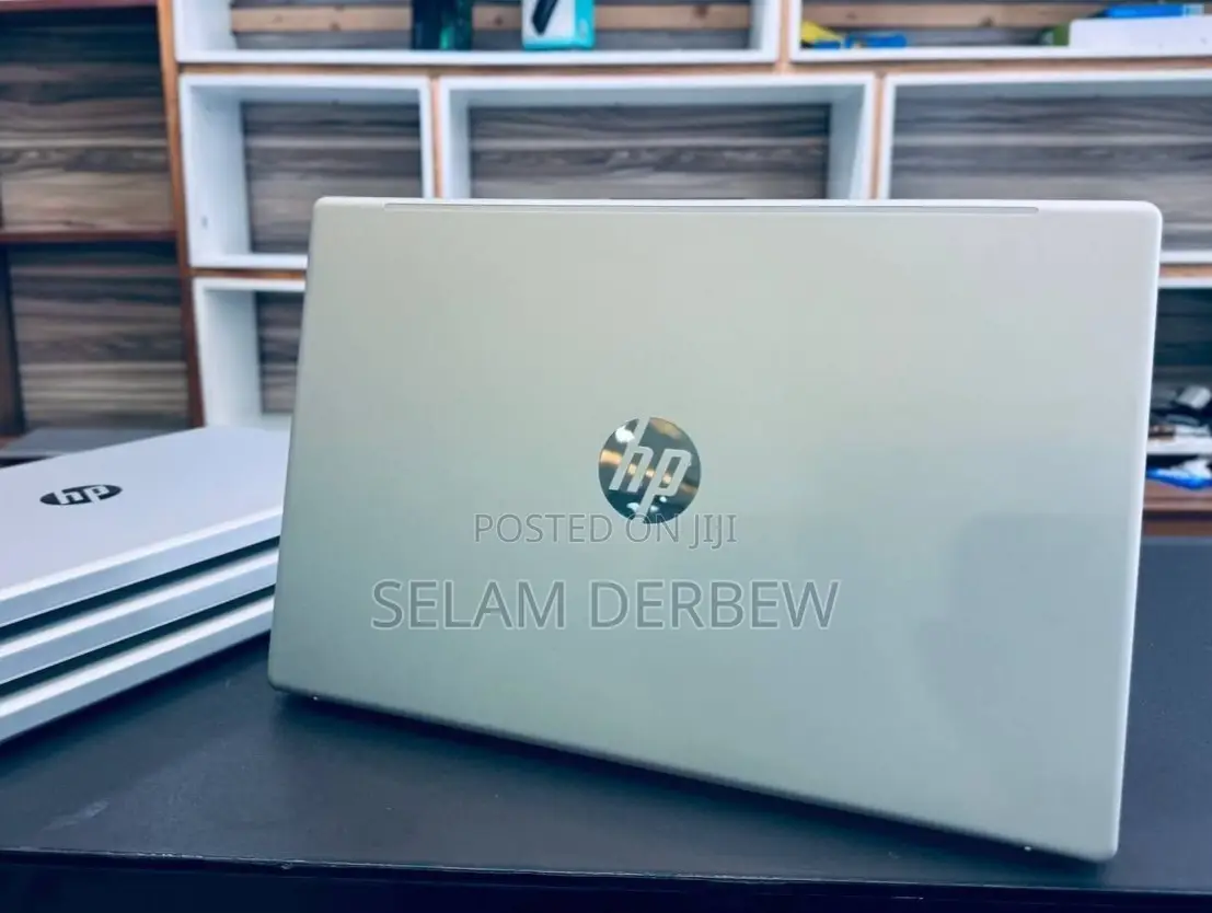New Laptop HP Stream Notebook 16GB Intel Core i5 SSD 512GB