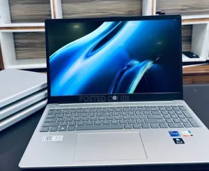 New Laptop HP Stream Notebook 16GB Intel Core i5 SSD 512GB