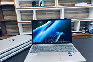 New Laptop HP Stream Notebook 16GB Intel Core i5 SSD 512GB