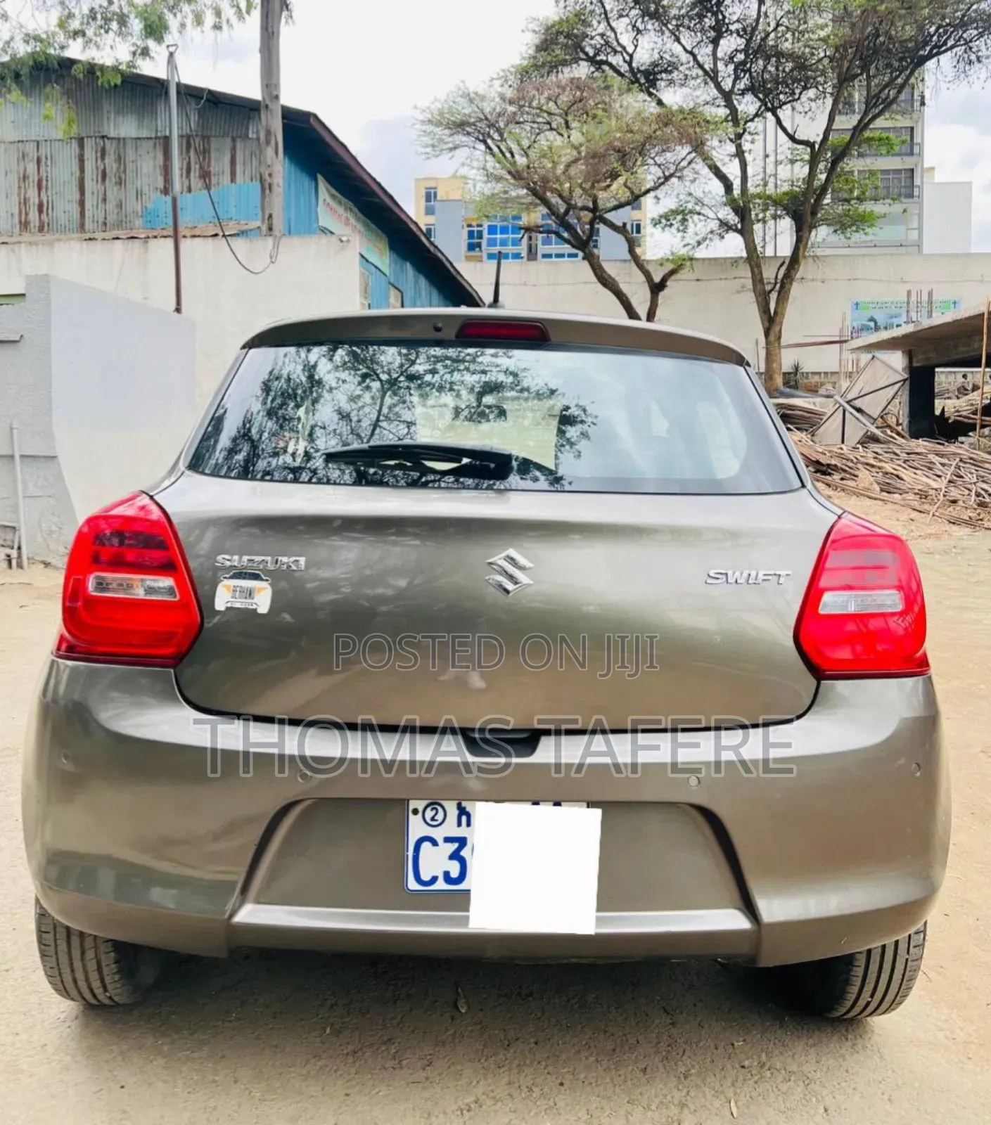 Suzuki Swift 2022 Gray
