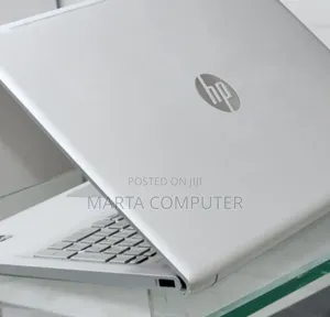New Laptop HP Envy M6 8GB Intel Core i5 SSD 128GB