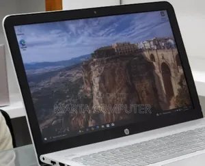 New Laptop HP Envy M6 8GB Intel Core i5 SSD 128GB
