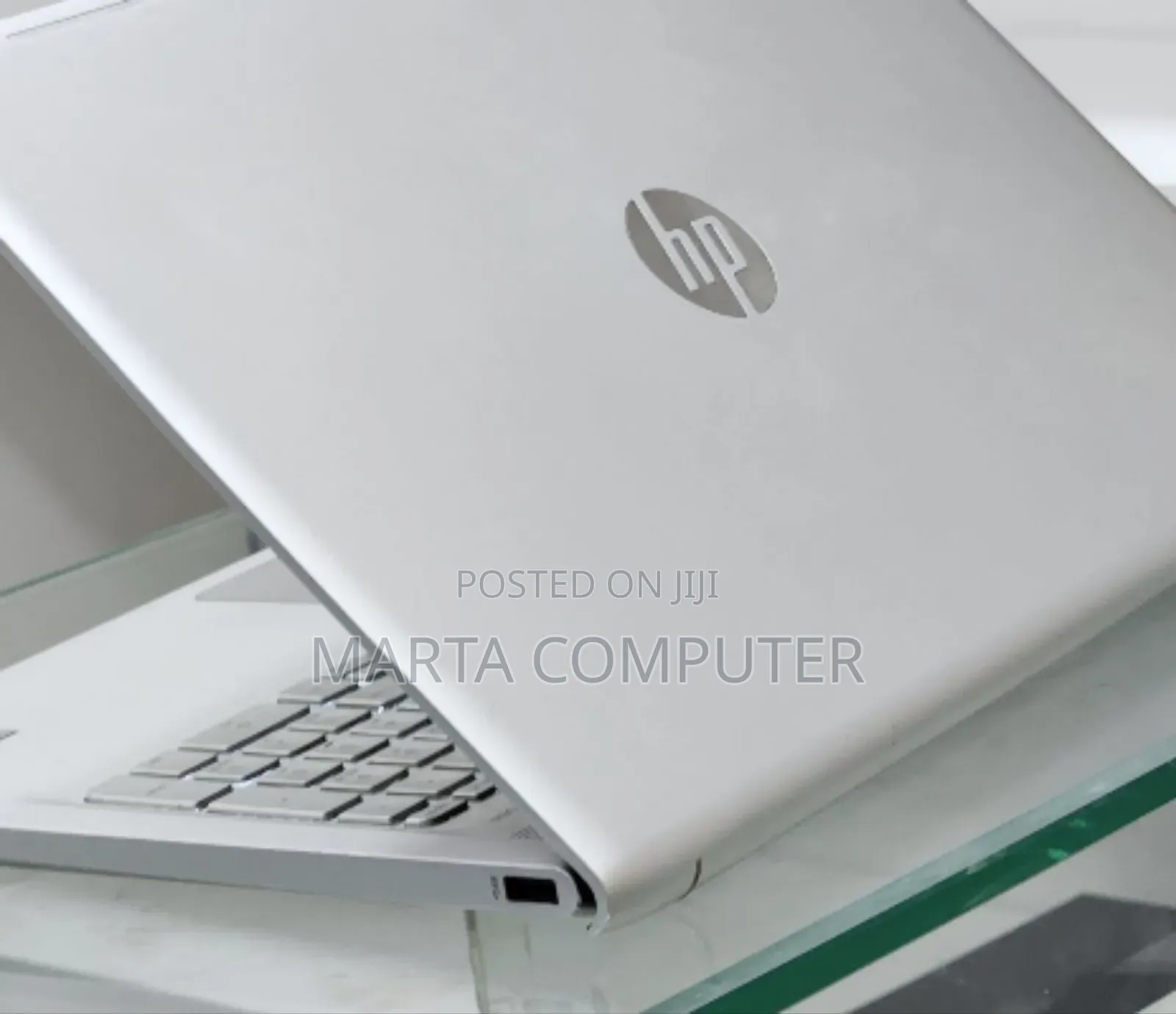 New Laptop HP Envy M6 8GB Intel Core i5 SSD 128GB