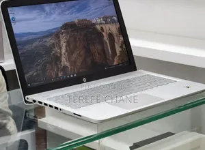 New Laptop HP Envy 15 8GB Intel Core i5 SSD 128GB