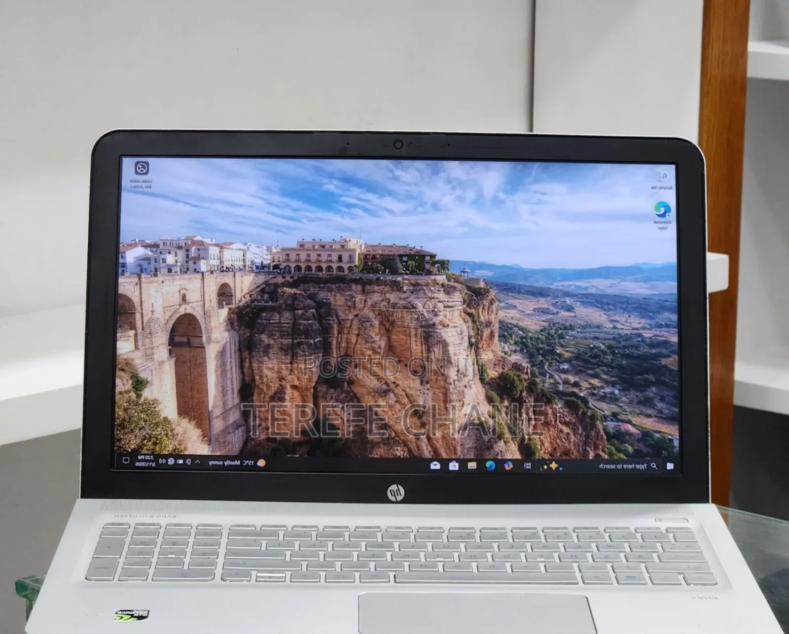 New Laptop HP Envy 15 8GB Intel Core i5 SSD 128GB