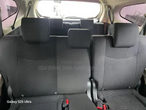 Toyota Rush 2023 Gold