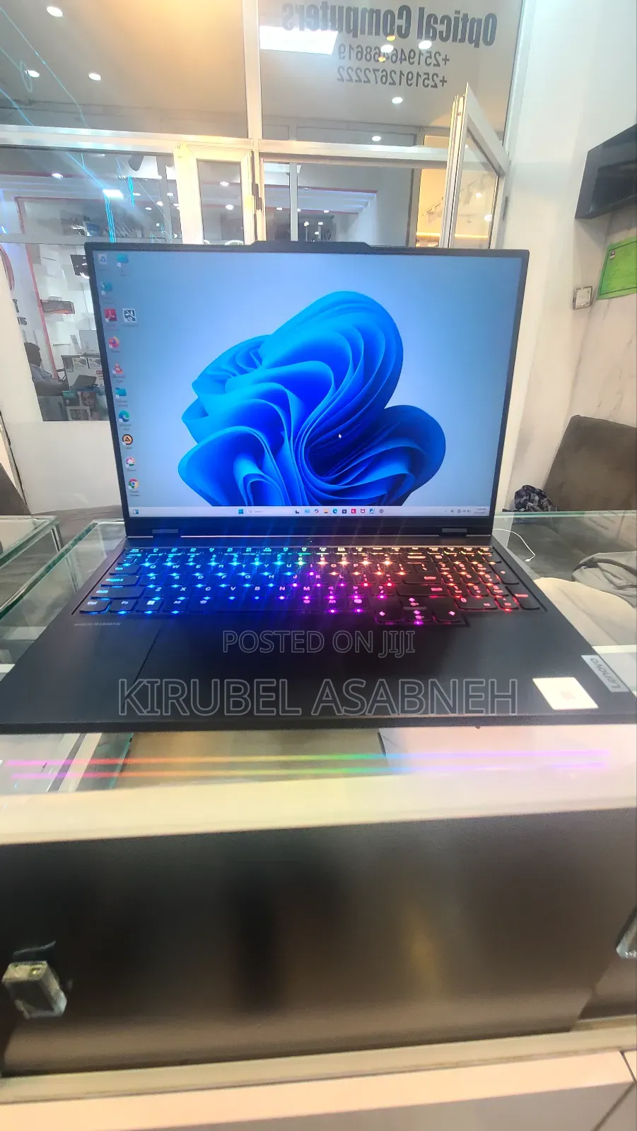 New Laptop Lenovo Lrgion 7i 32GB Intel Core i9 SSD 1T