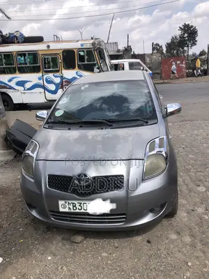 Toyota Yaris 2006 Silver