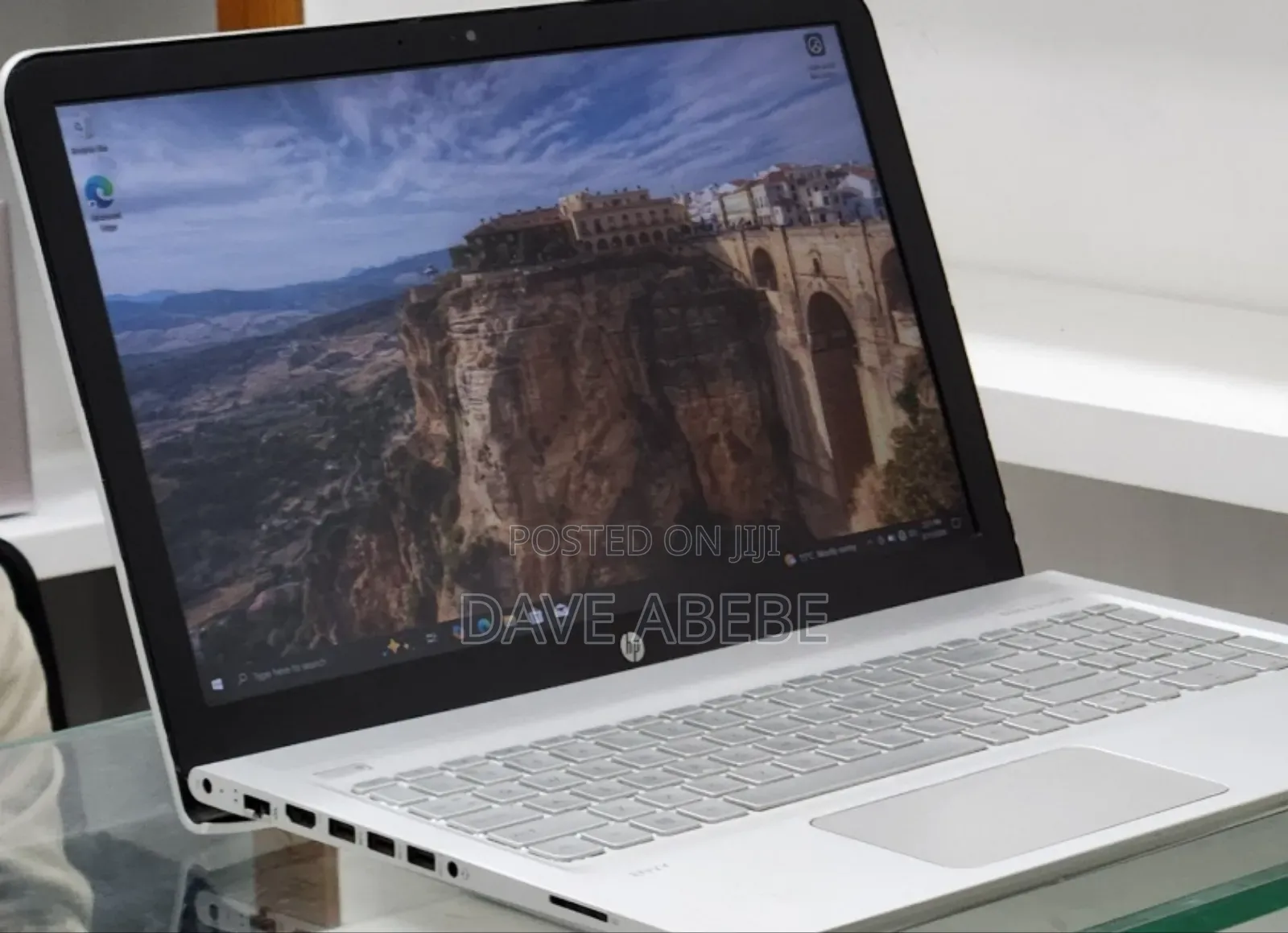 New Laptop HP Envy 15 8GB Intel Core i5 SSD 256GB