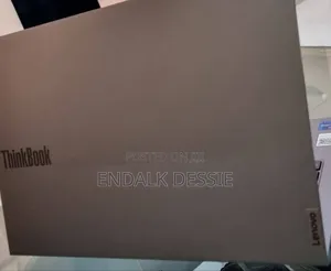 New Laptop Lenovo 8GB Intel Core i7 SSD 512GB