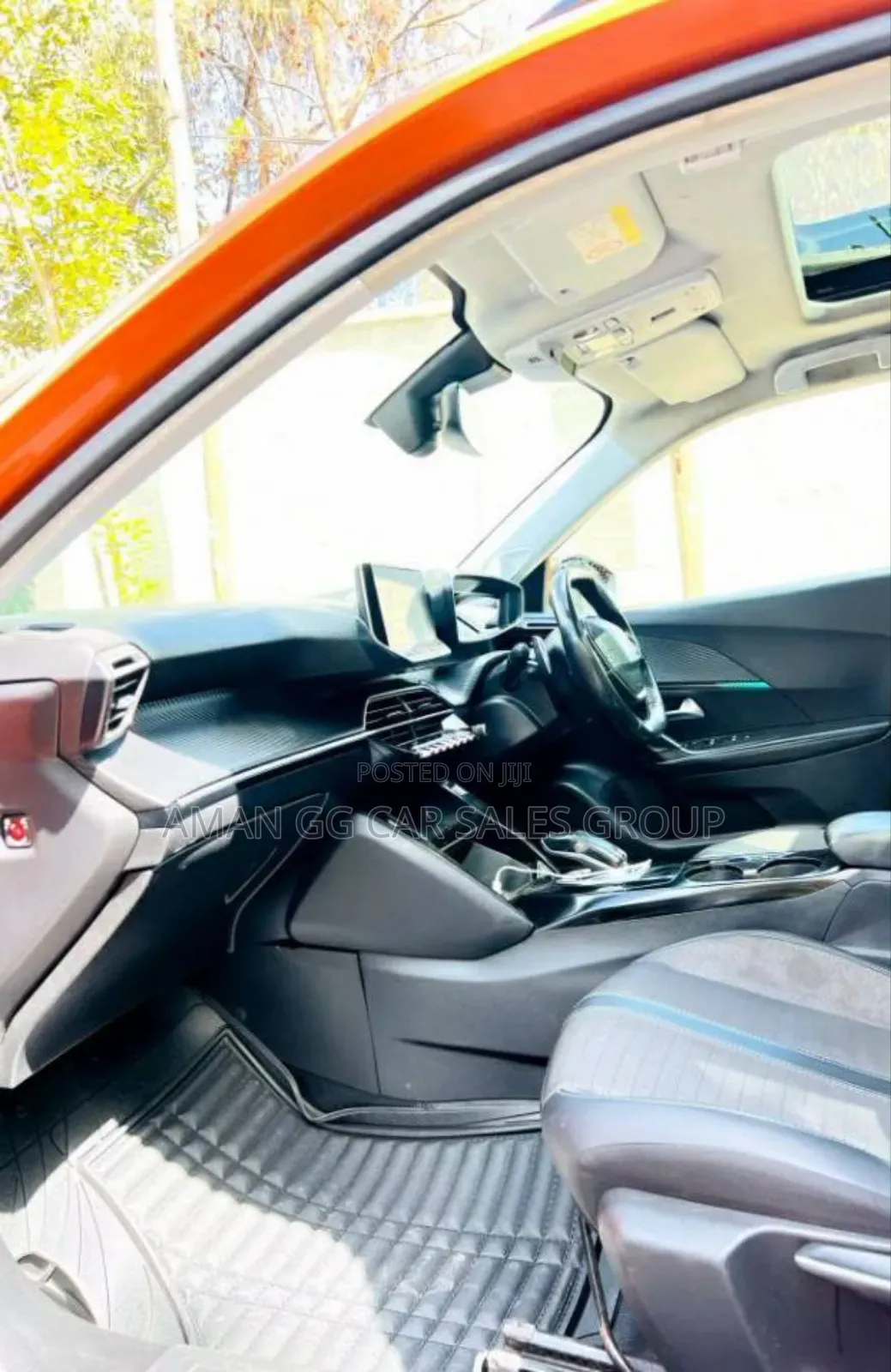 Peugeot 2008 2021 Orange