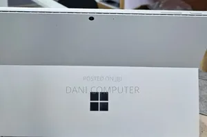 New Laptop Microsoft Surface 16GB Intel Core i7 SSD 256GB