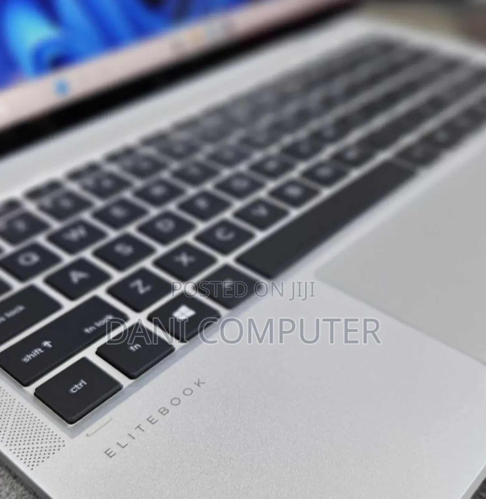 New Laptop HP EliteBook 1040 G8 16GB Intel Core i7 SSD 512GB