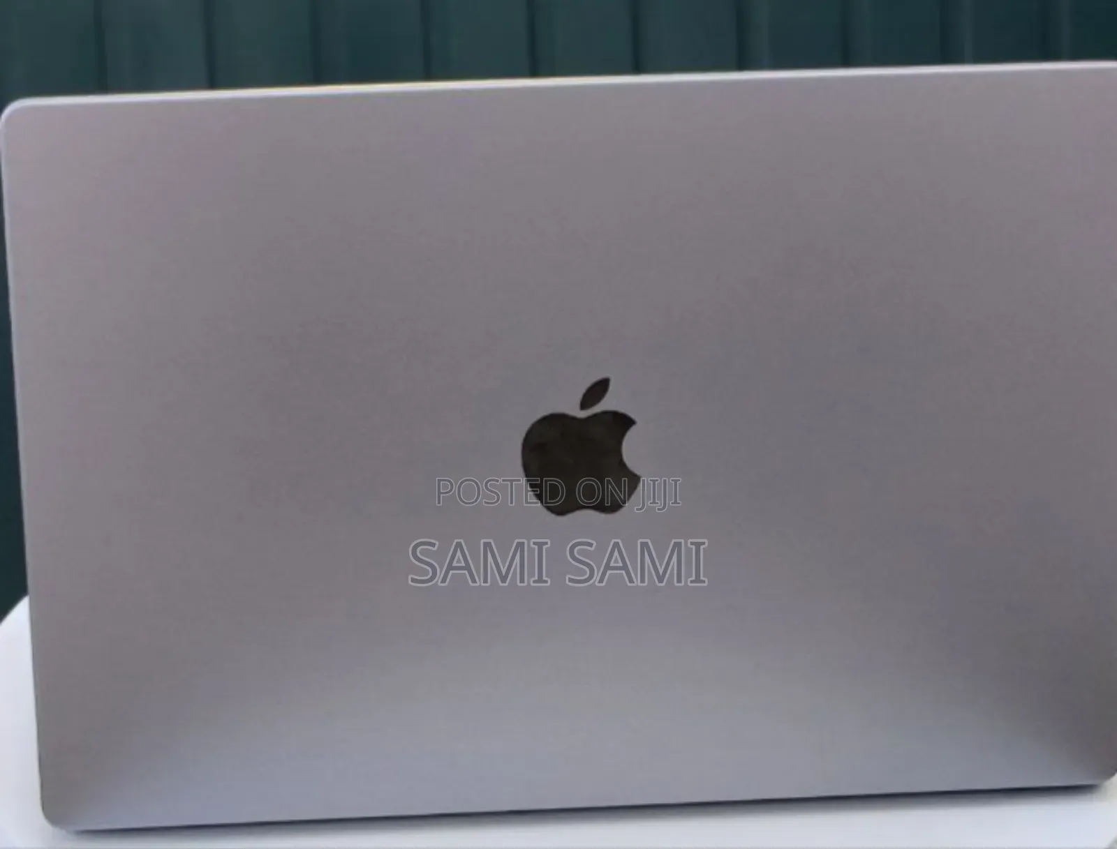 New Laptop Apple MacBook Pro M1 16GB Apple M1 Pro SSD 1T