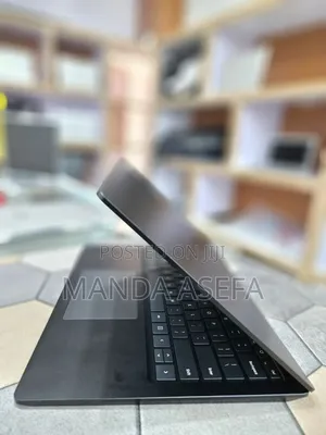 New Laptop Microsoft Surface Laptop 4 16GB Intel Core i7 SSD 512GB