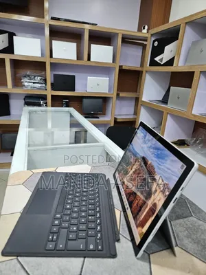 New Laptop Microsoft Surface Pro 7+ 16GB Intel Core i7 SSD 256GB