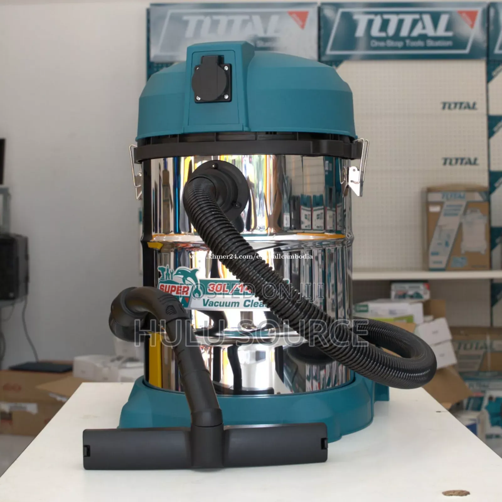 Total 30l Dry and Wet Vacuum Cleaner