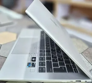 New Laptop HP EliteBook x360 1040 G9 16GB Intel Core i5 SSD 512GB