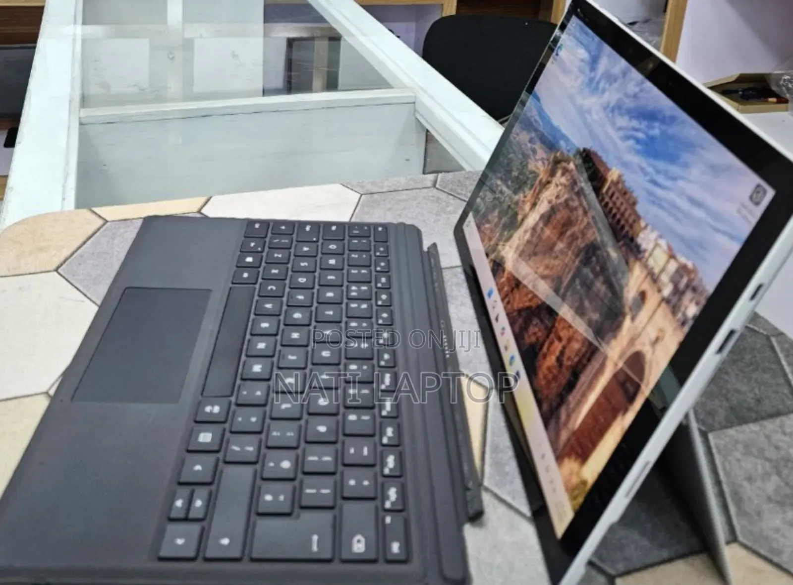 New Laptop Microsoft Surface Pro 7 16GB Intel Core i7 SSD 256GB