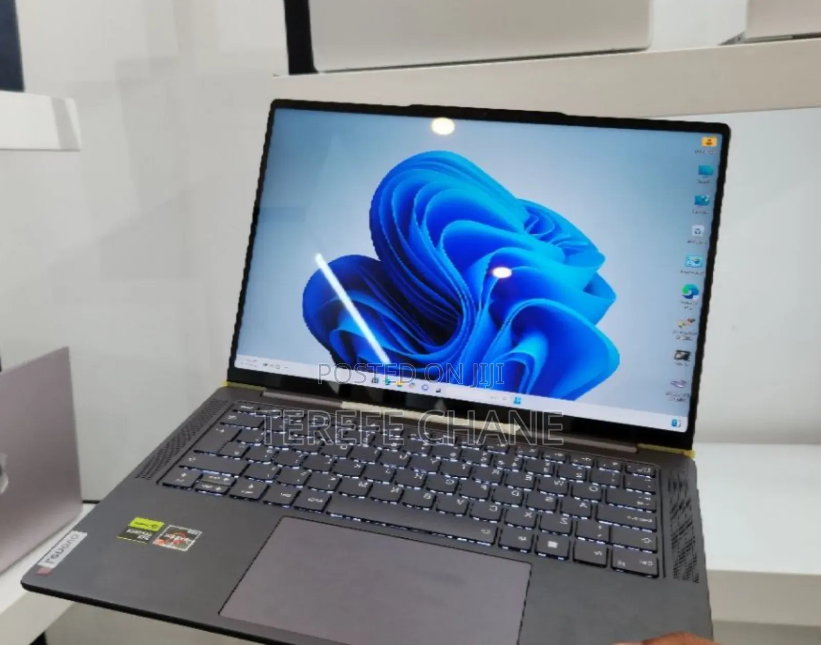 New Laptop Lenovo Yoga 7i 32GB AMD Ryzen 7 SSD 512GB