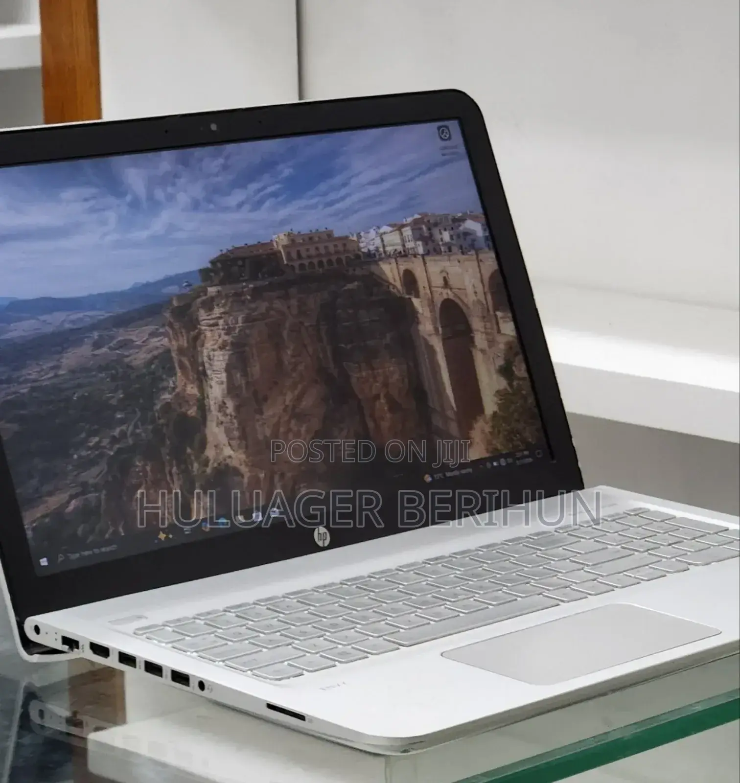 New Laptop HP 15 8GB Intel Core i5 HDD 128GB