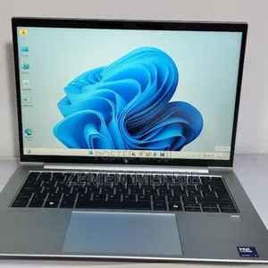 New Laptop HP 16GB Intel Core Ultra 7 SSD 512GB