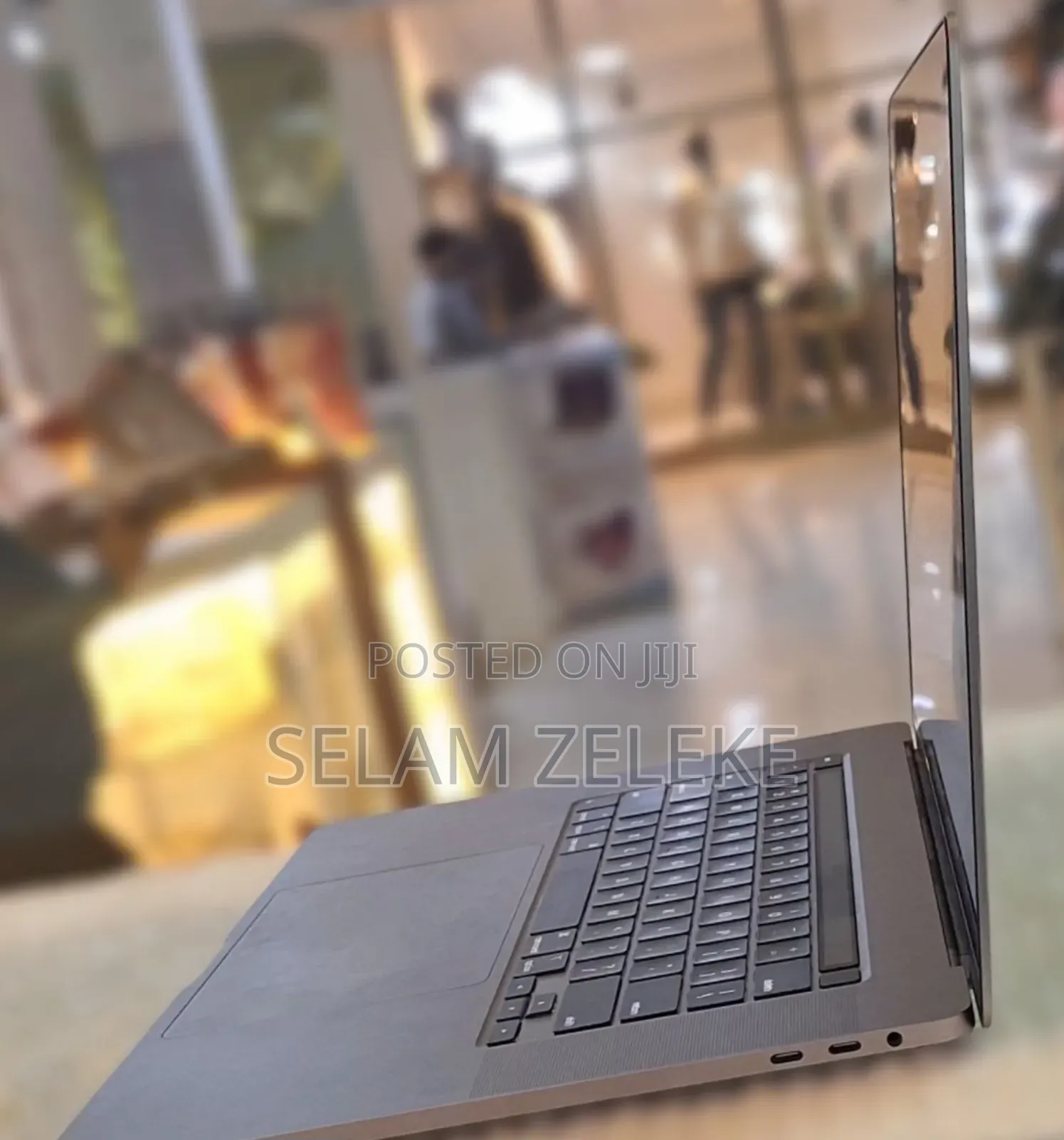 New Laptop Apple MacBook Pro 2019 16GB Intel Core i7 SSD 512GB