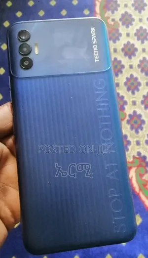 Tecno Spark 8P 128 GB White