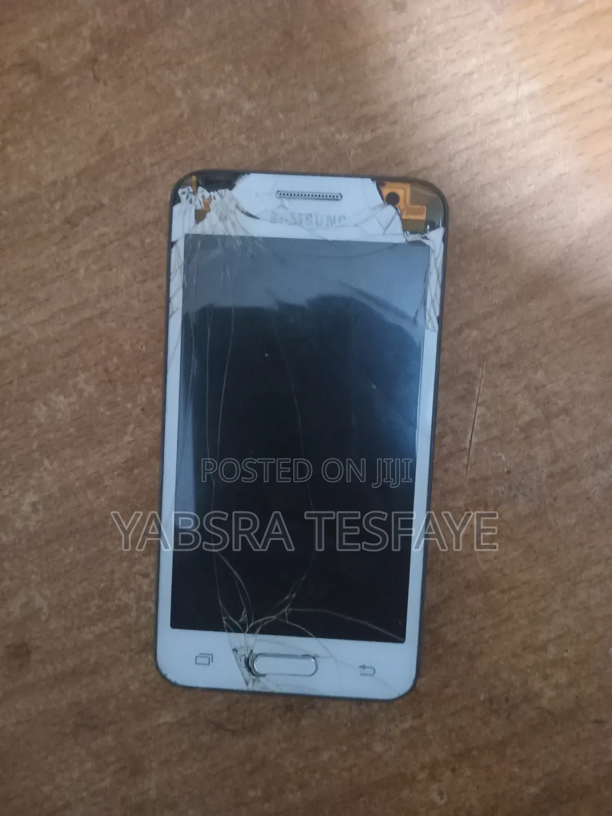 Samsung Galaxy J2 8 GB White