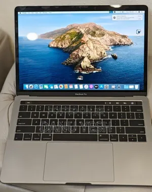 New Laptop Apple MacBook Pro 2019 16GB Intel Core i7 SSD 1T