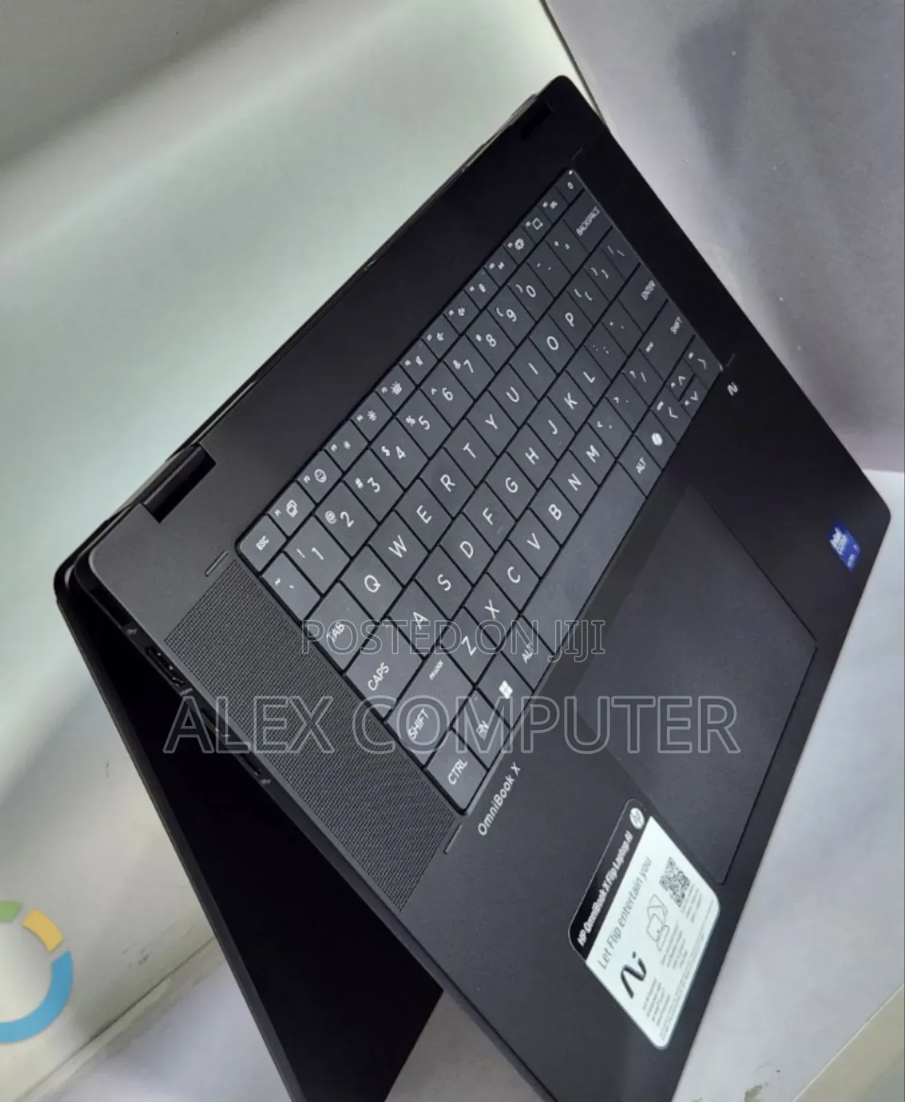 New Laptop HP OmniBook X Flip 14" 16GB Intel Core Ultra 7 SSD 1T