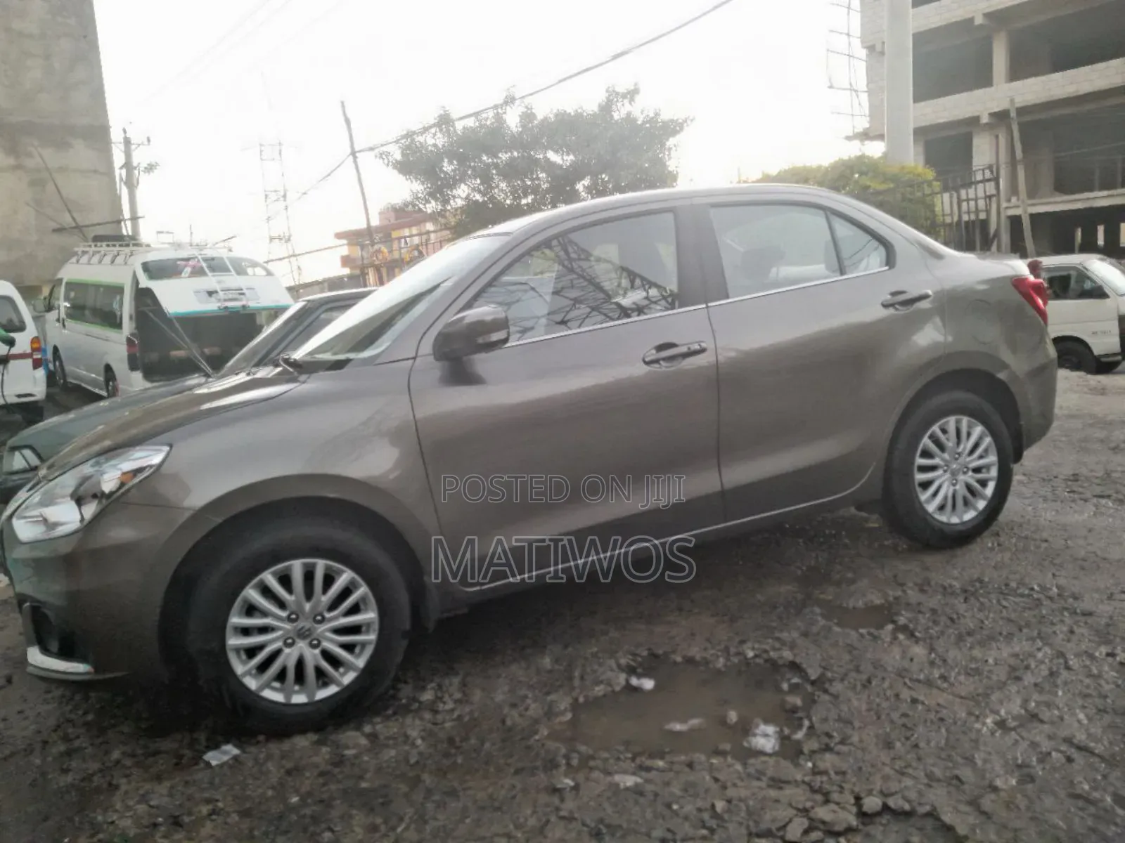 New Suzuki Dzire 2023 Gray