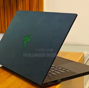 New Laptop Razer Blade 16GB Intel Core i7 SSD 512GB