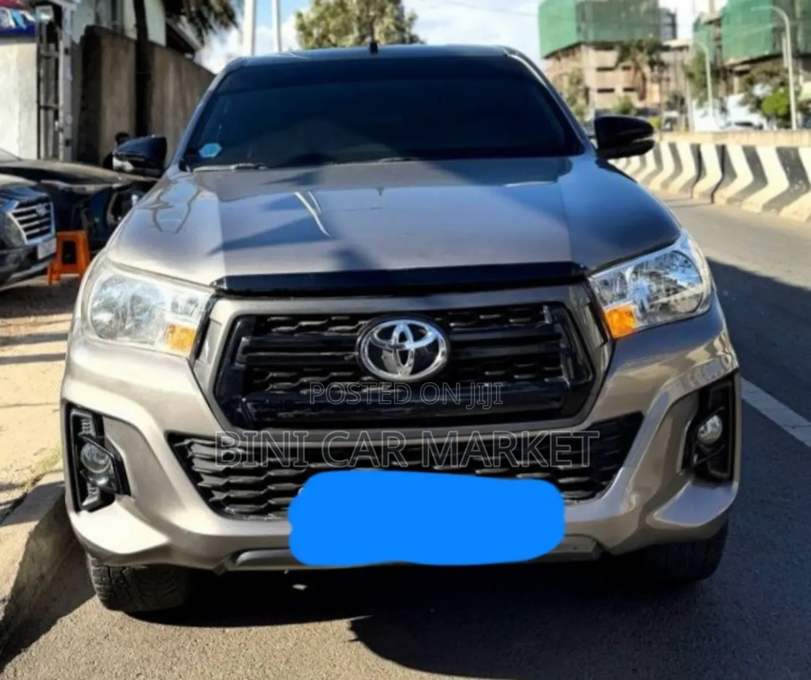 Toyota Hilux 2020 Silver