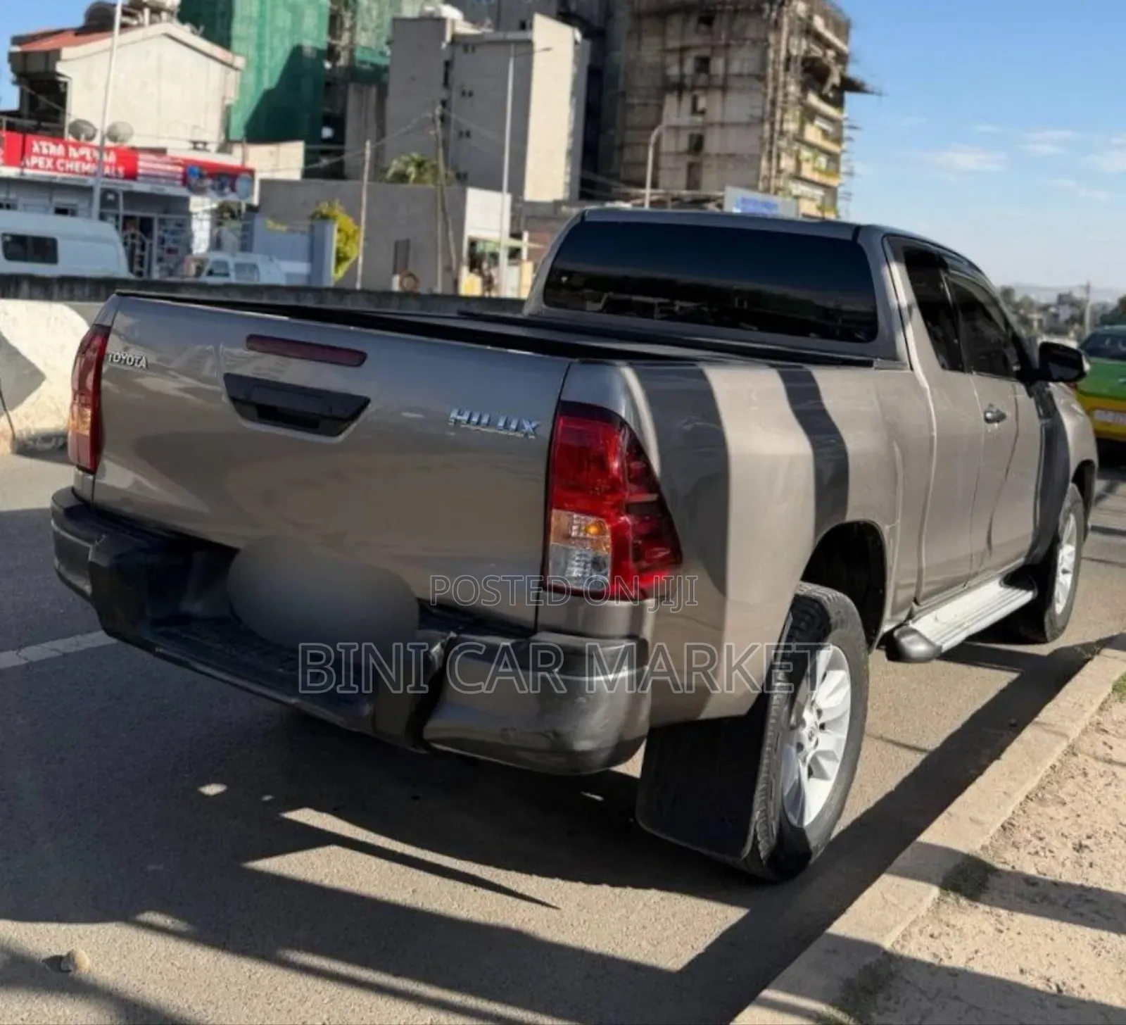 Toyota Hilux 2020 Silver