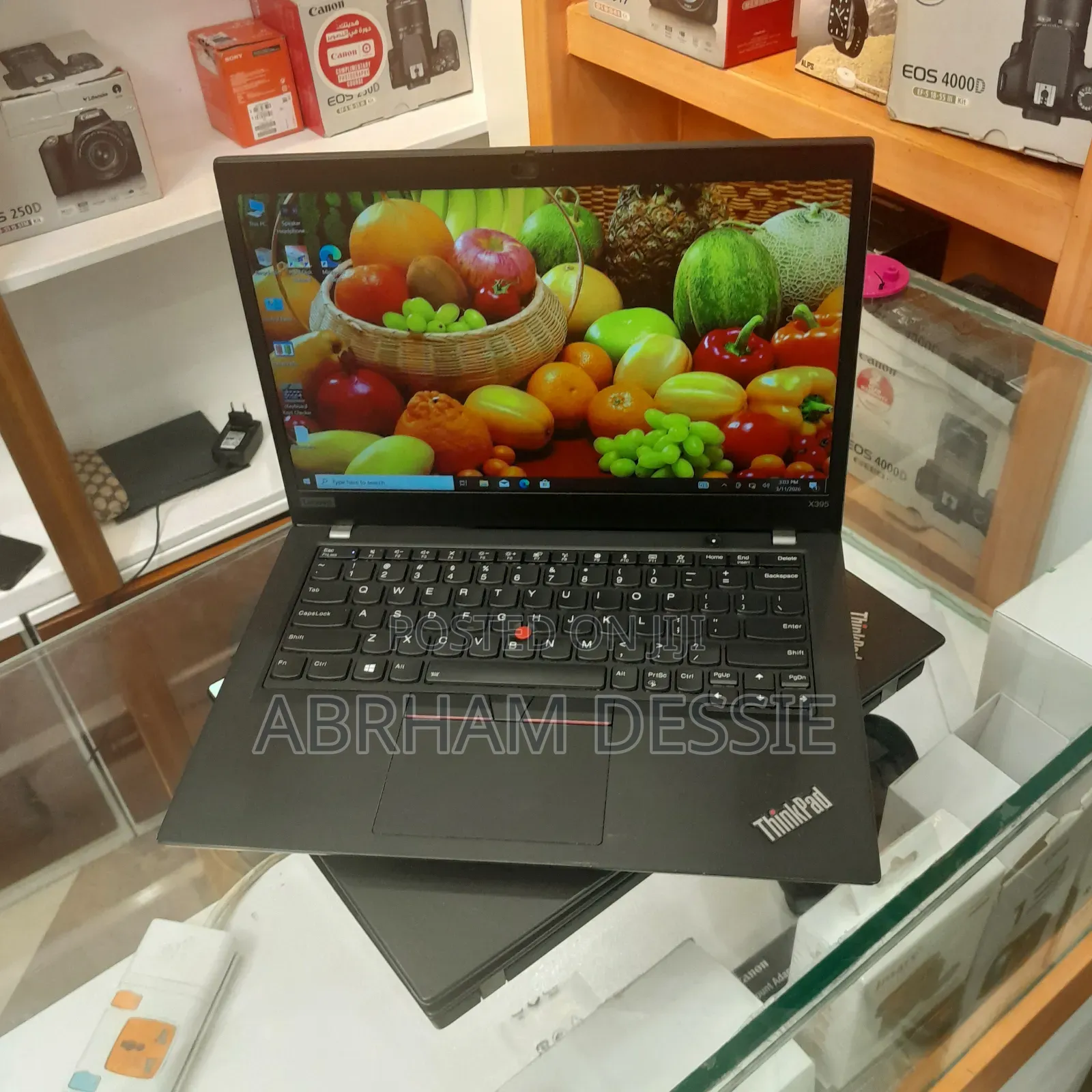 New Laptop Lenovo 16GB AMD Ryzen 5 SSD 512GB