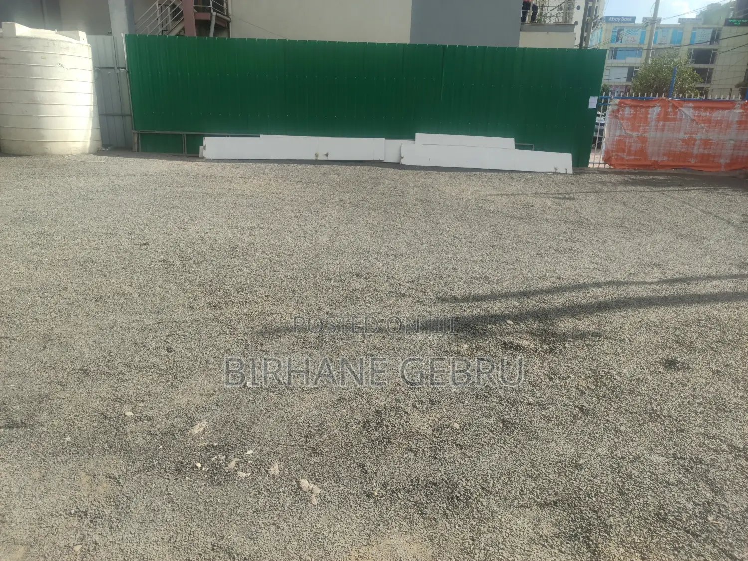 Car Show Room for Rent