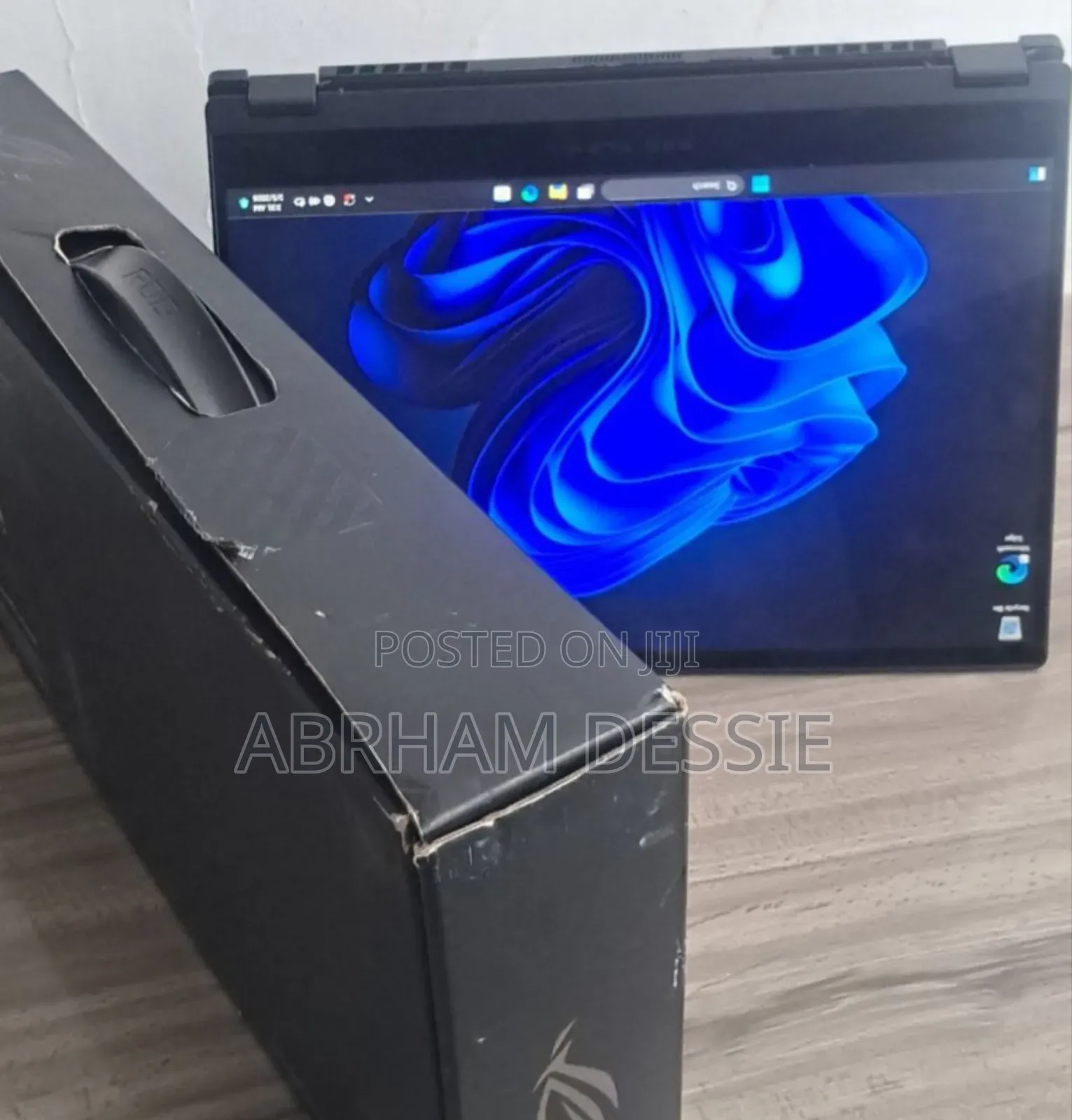 New Laptop 16GB AMD Ryzen 9 SSD 512GB