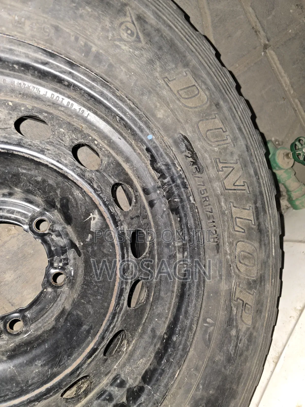 Tire With Cherokee 245/75r17 112h