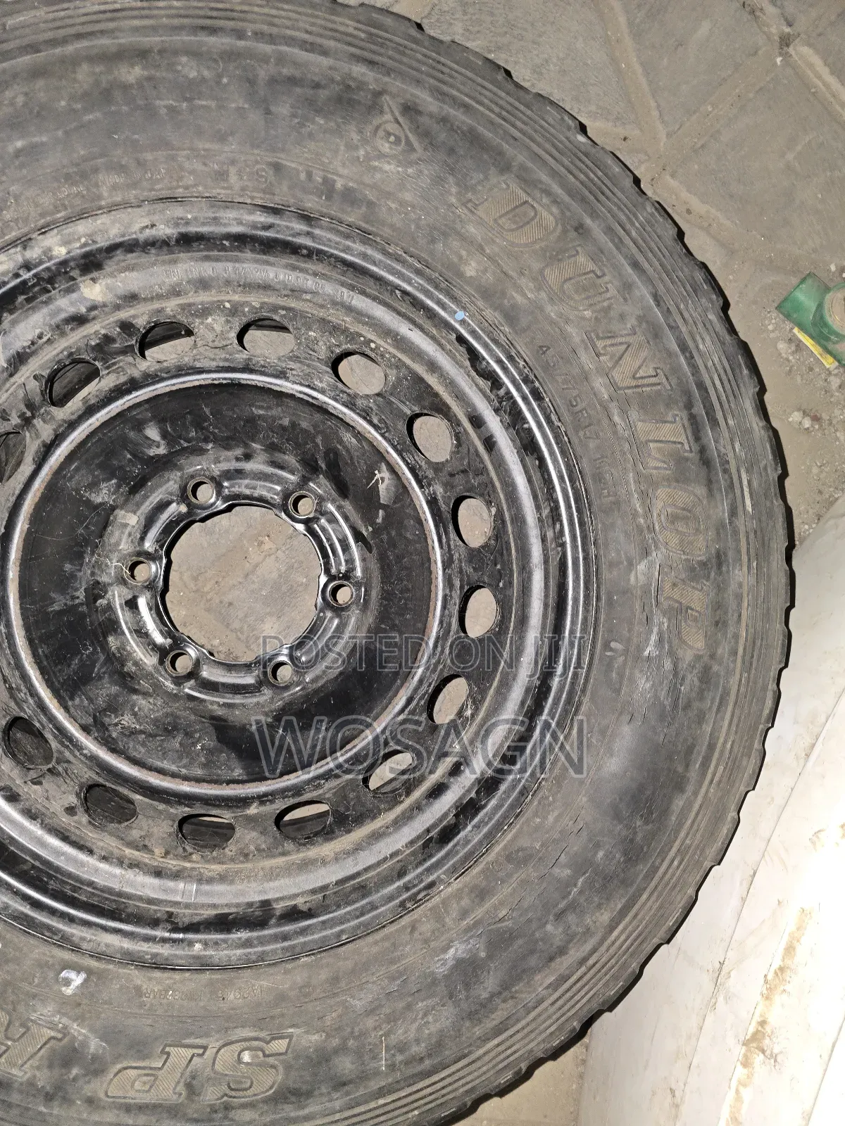 Tire With Cherokee 245/75r17 112h