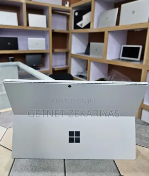 New Laptop Microsoft Surface Pro 7+ 16GB Intel Core i7 SSD 256GB